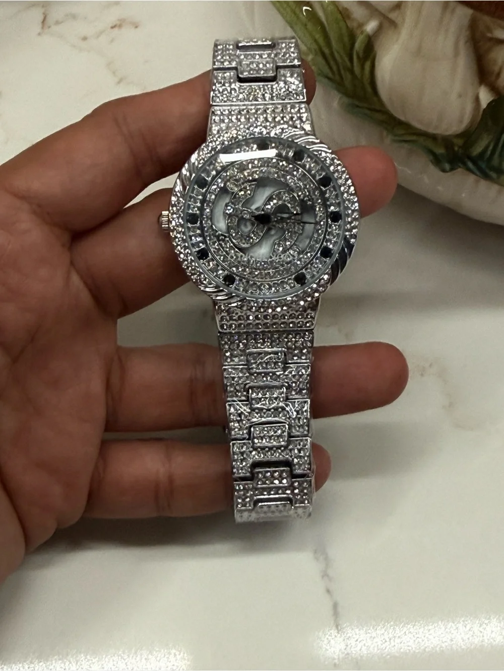 Silver Crystal Men's Fashion Watch - sparkling brand new